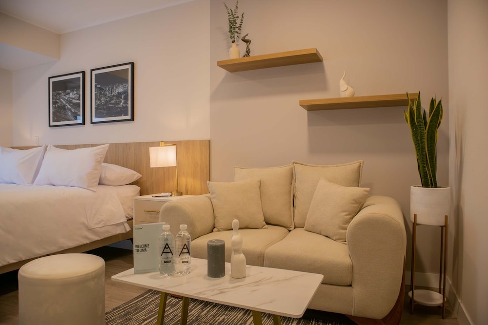 w Spectacular 1BR w Terrace in Miraflores