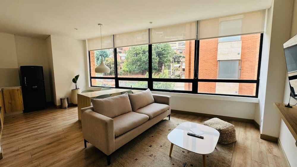 Breathtaking 2 BR in Zona Rosa