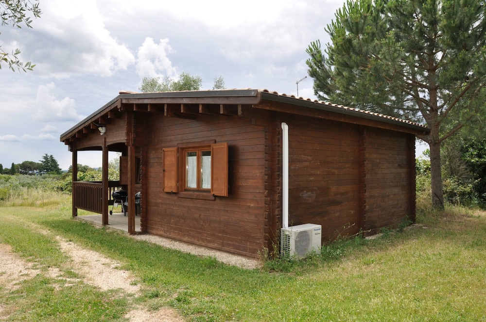 B&B Le Poggere - Piscina e Panorama