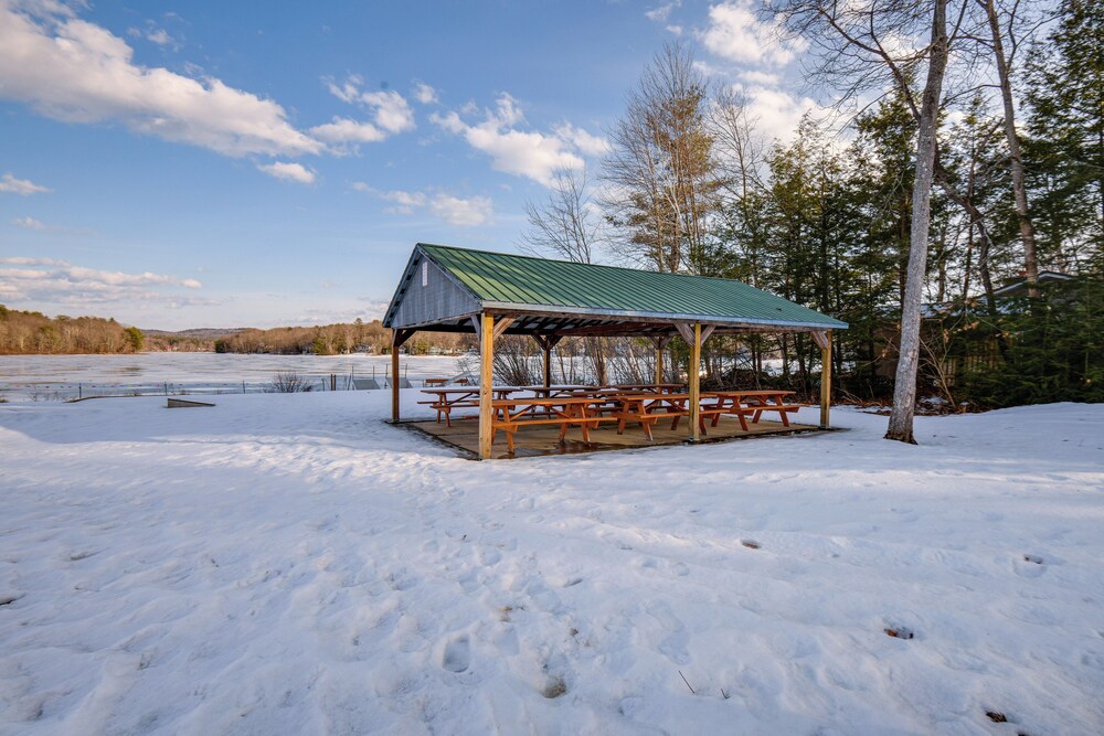Quiet New Hampshire Getaway w/ Game Room!