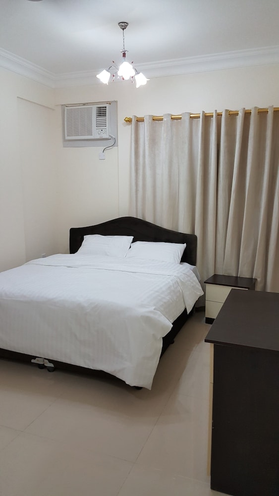 Golden Seasons Furnished Apartments 2