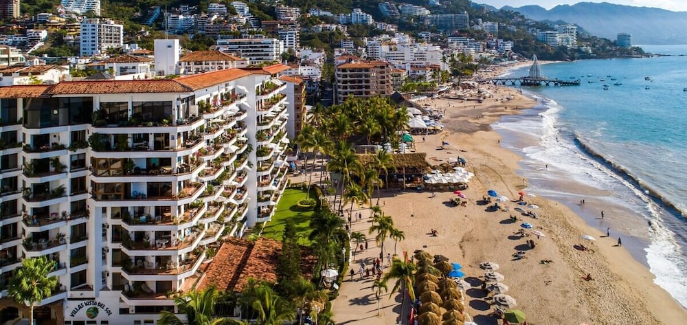 Ocean View 2Br Condo-balcony-beach-pool - 805