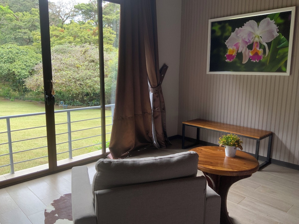 Yerbabuena Lodge