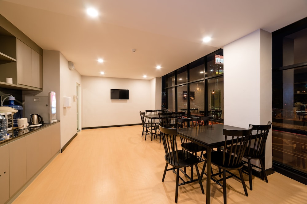 Z Sleep Hotel 42