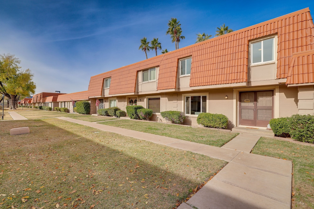 2 Mi to Old Town: Dog-friendly Condo w/ Patio view 3