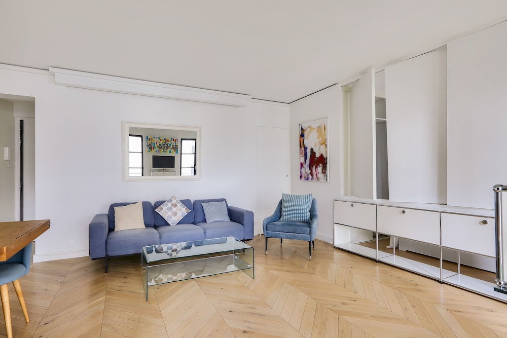 Parisian Luxury Stay St Germain