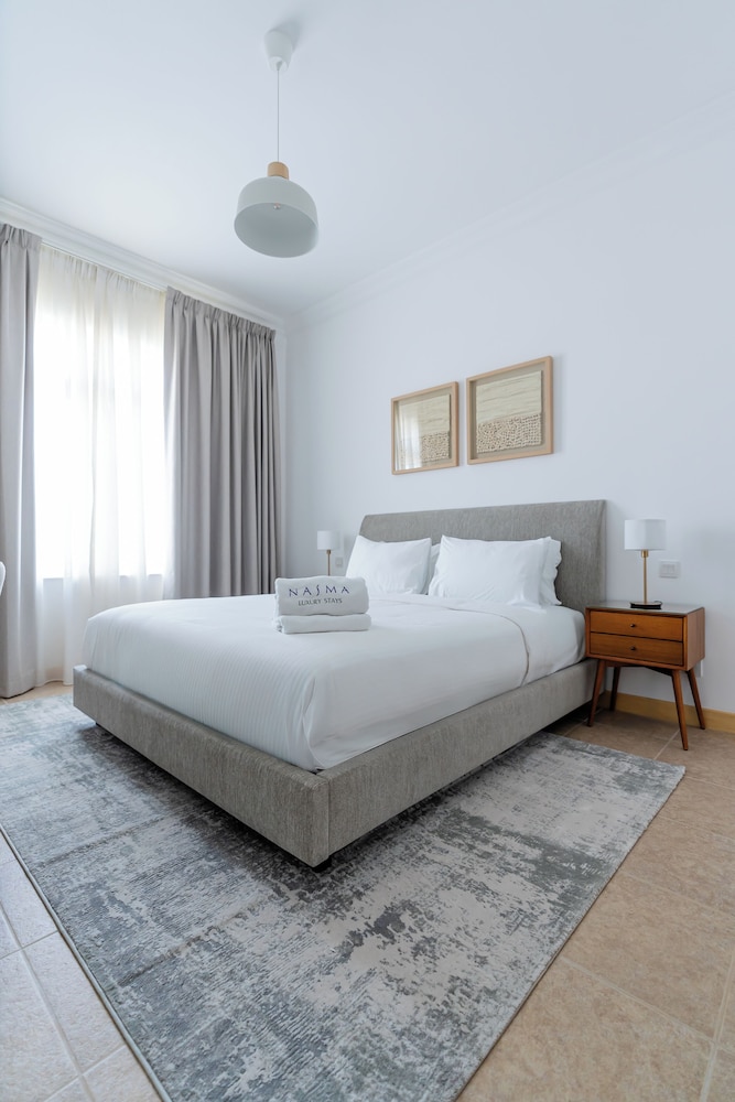 1BR with Ocean Views Palm Jumeirah