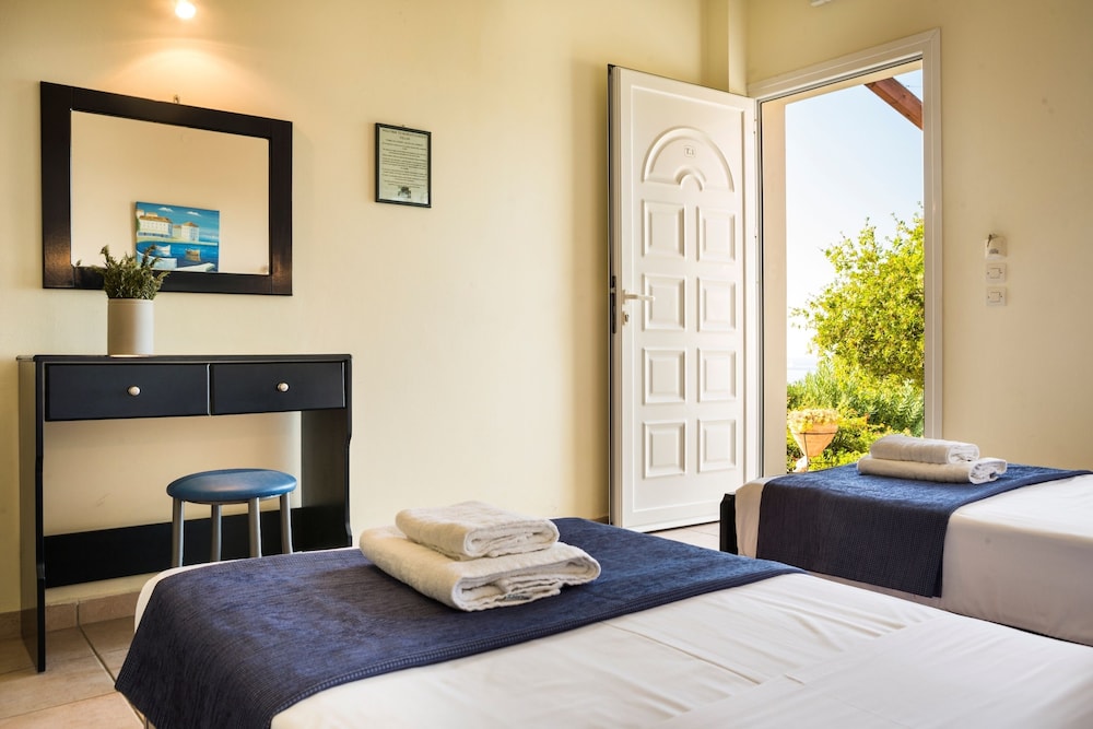 Marias Garden Apartments