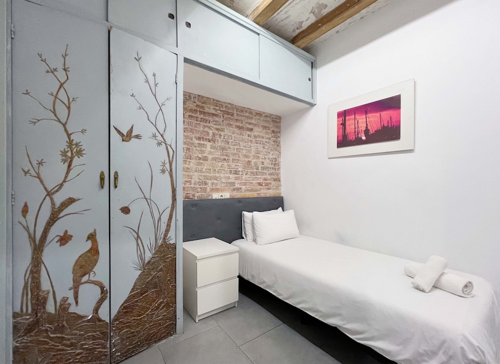 Stay U-nique Apartment Comte Urgell II