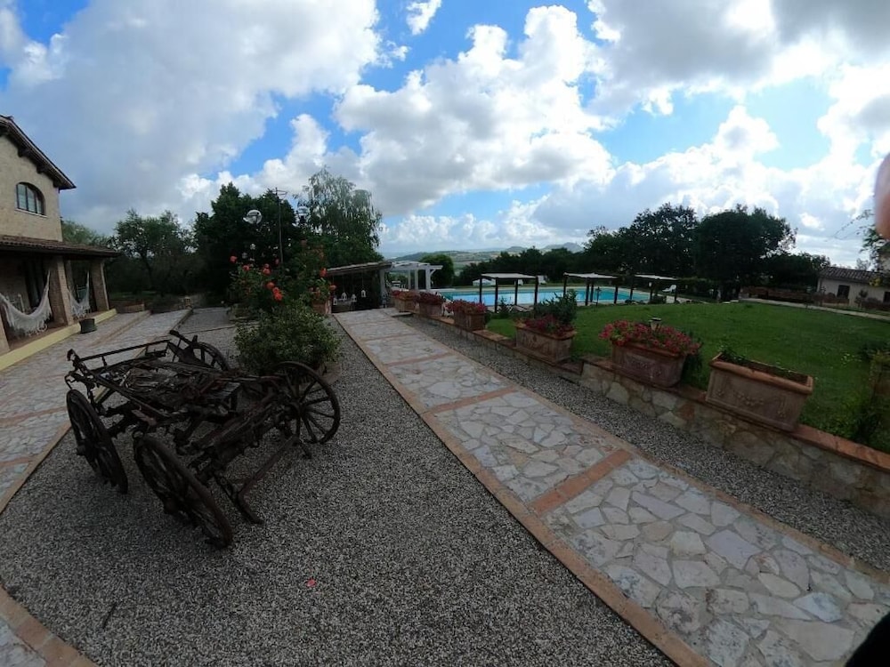 Residenza Collefiorito