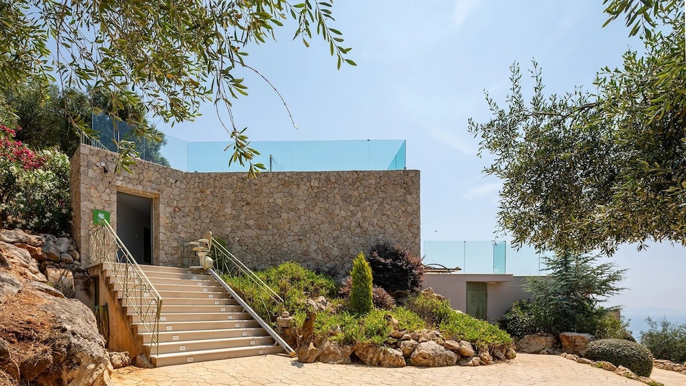 Villa Summer Wine by White Dream Villas