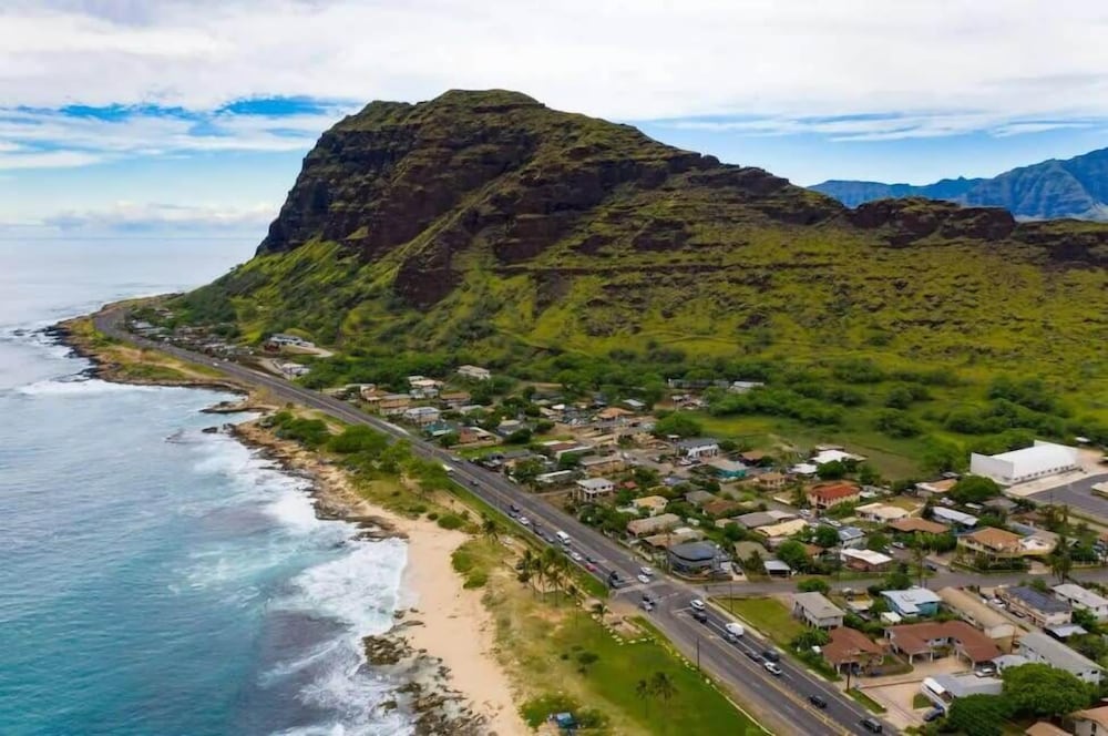 Marbella Lane Nohea Stylish Home Makaha