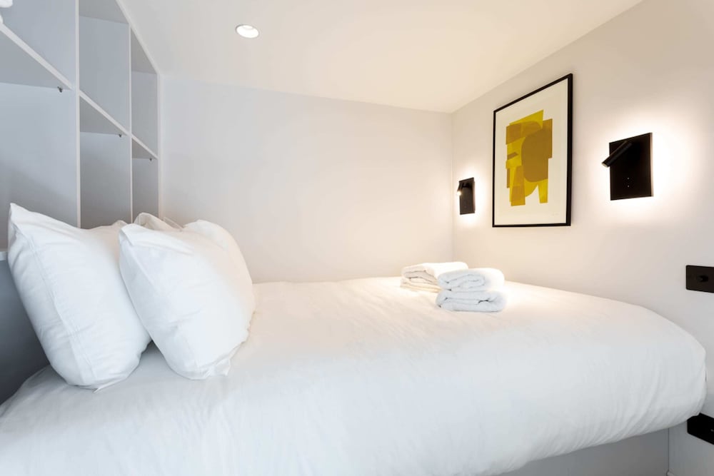 Coleherne Road Residence VI