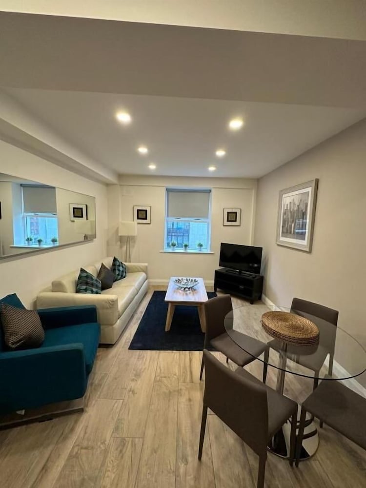 Parnell Square Apartments
