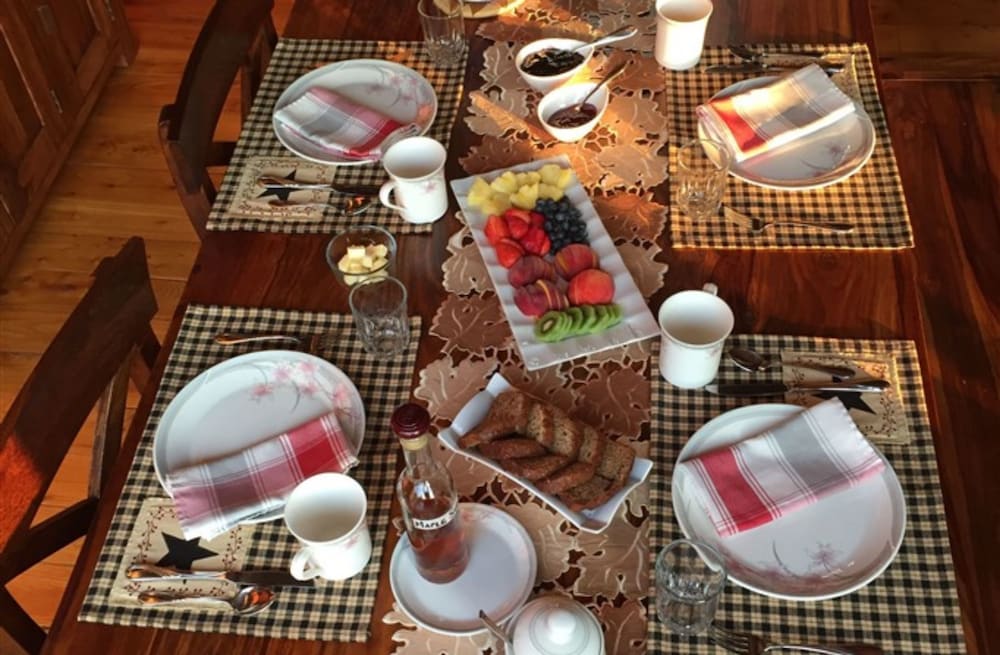 Strong Timbers B&B