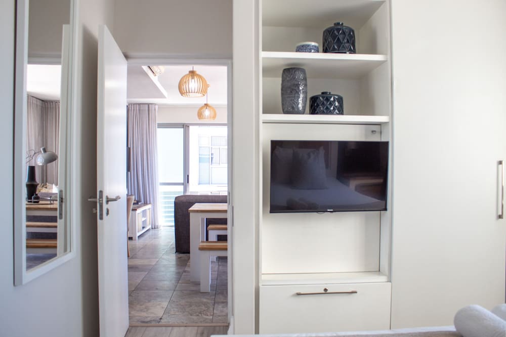 Spacious 2bed Harbor Haven V A Waterfront Canals