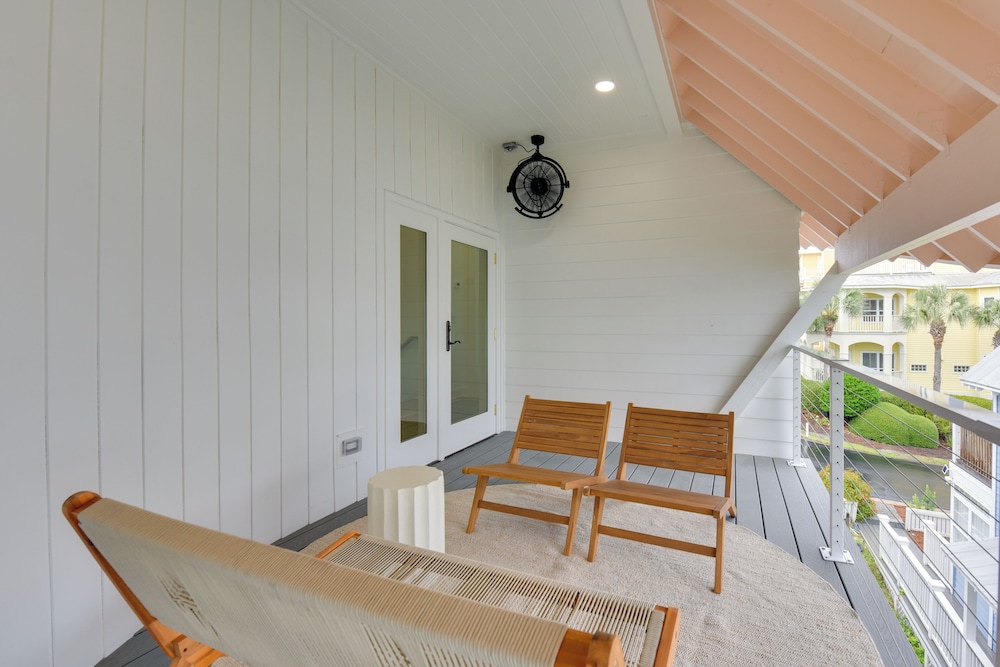 Stroll to Shore, Modern Santa Rosa Beach Duplex!