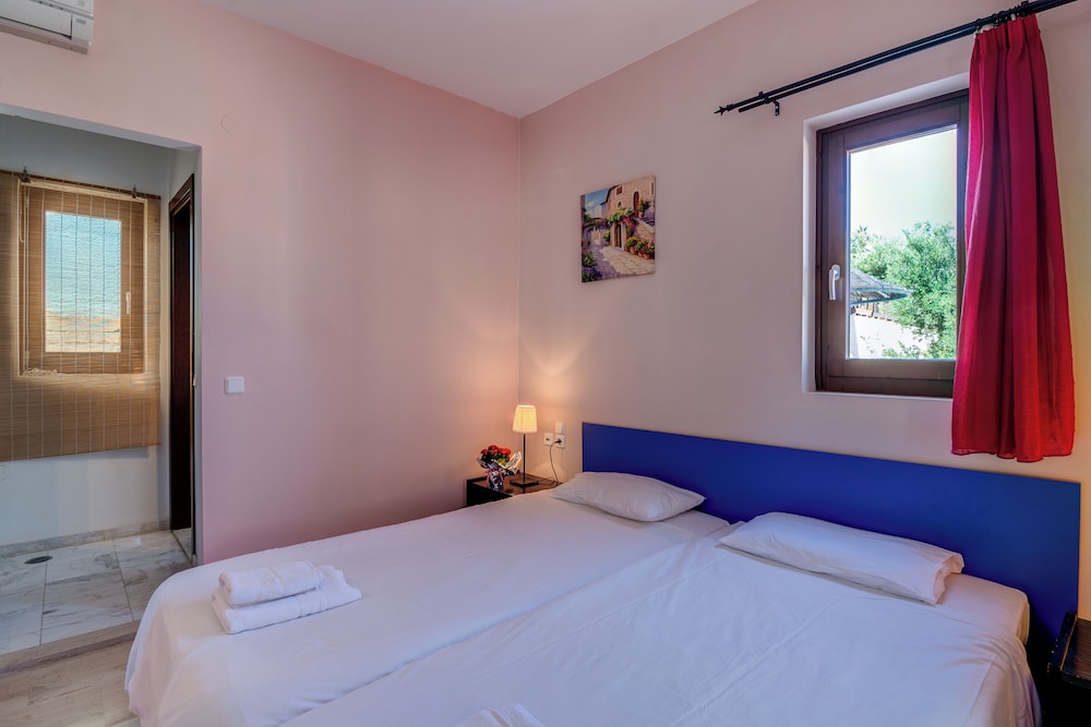 Crete Essence Villas – Lagkada