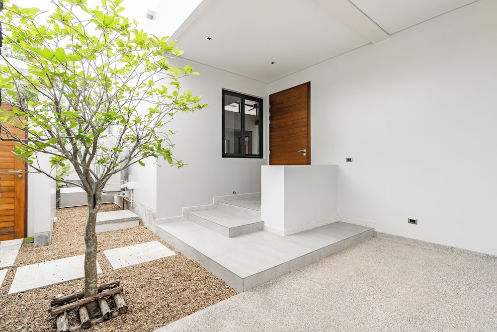 Botanica Modern By Villacarte 159/31