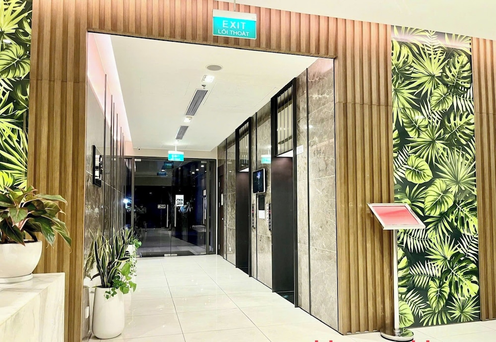 Botanica Premier Serviced Apartment