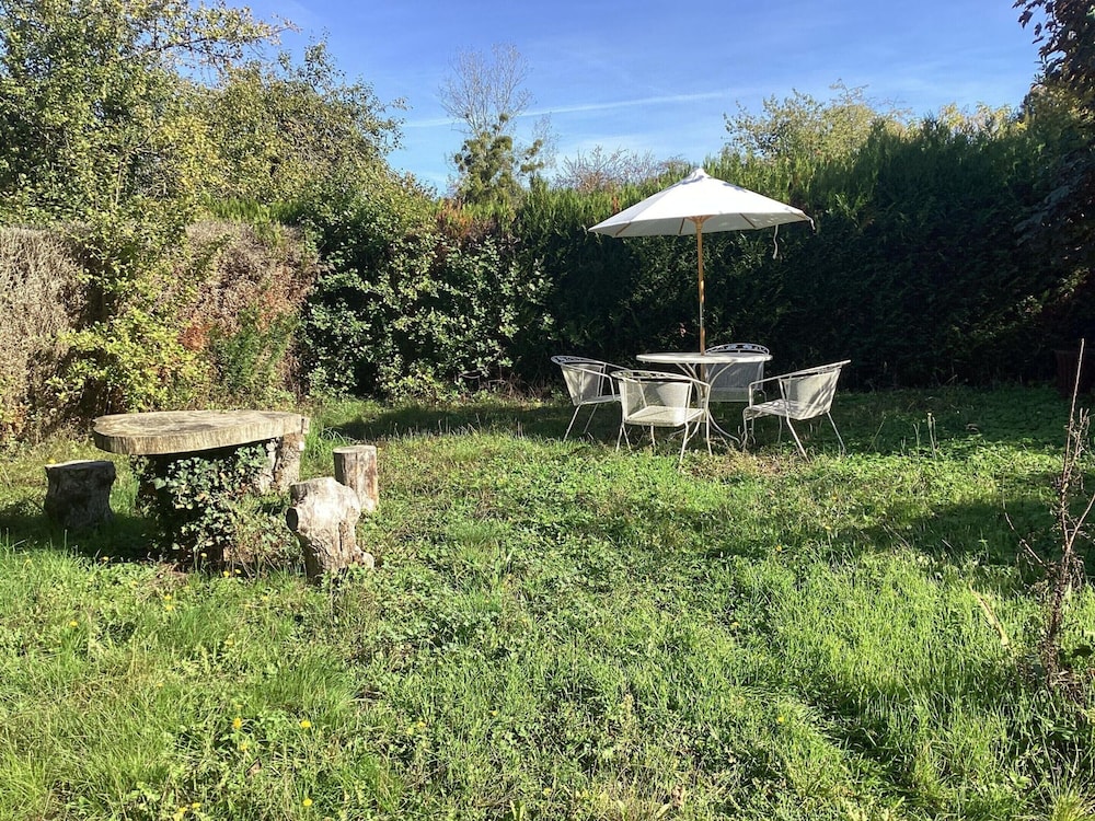 Charming Home by River Allier