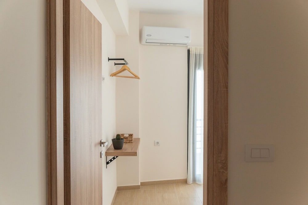Saint Matthew Central Apartment by Senaon