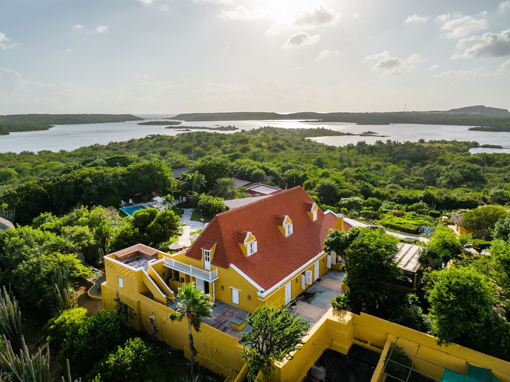 Plantation Jan Thiel Lodge