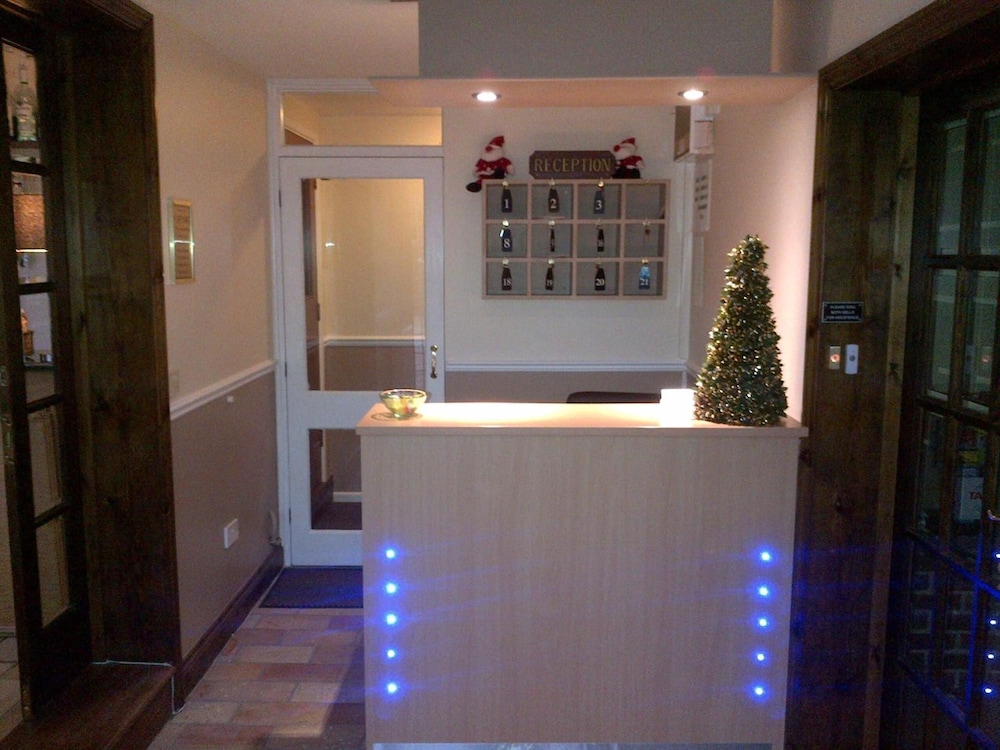 Grove House Hotel