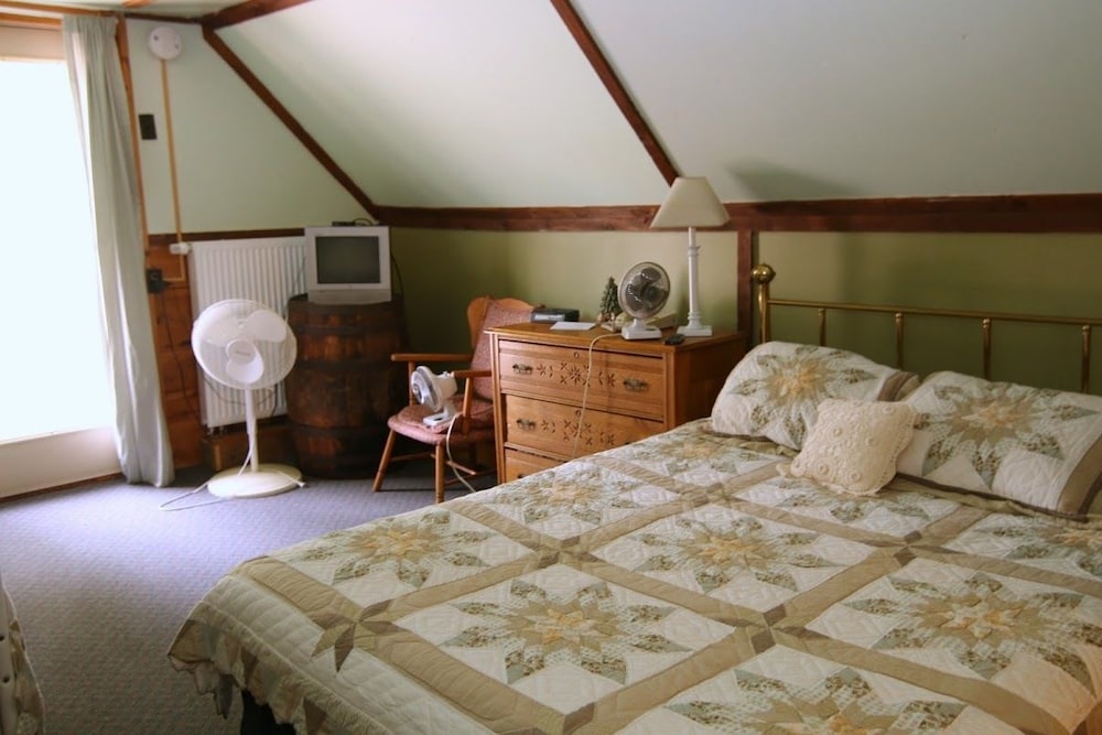 Plymouth Vacations - Salt Ash Inn - Property Image 122