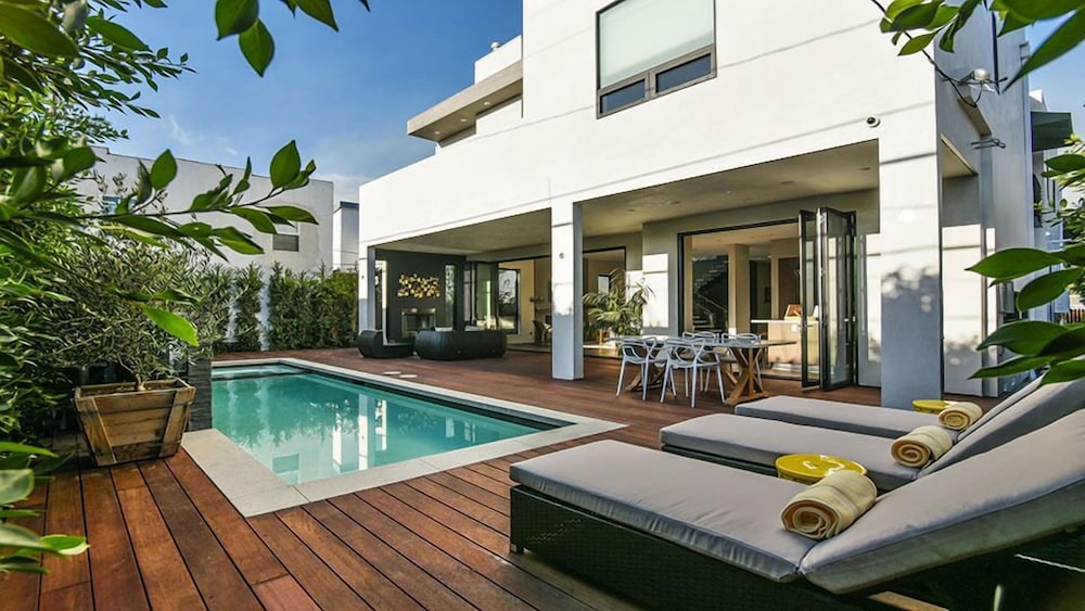 Orange Grove Villa - Image 5