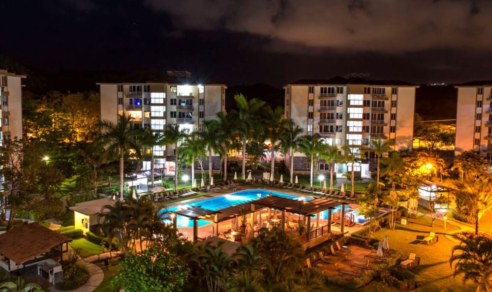 Costa Linda Condo 1.3