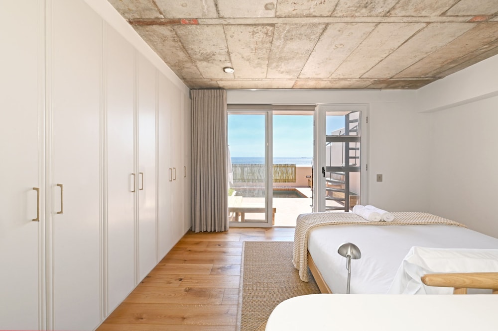 Elegant Camps Bay Eco Pool Sauna Views