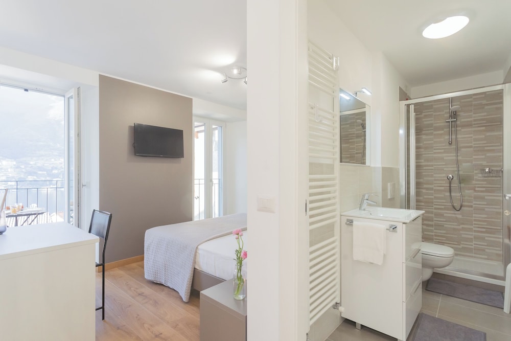 Pozzo Vertical Apartment With Garden and Parking by Rent all Como