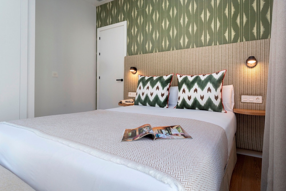 Apartment With Pool in Seville Gamazo Terrace II