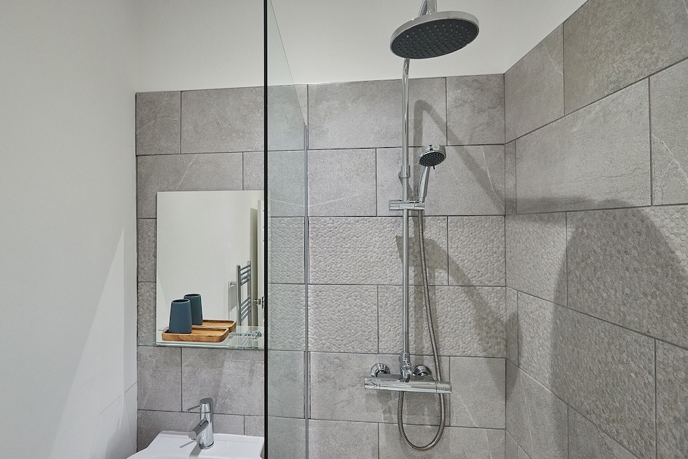 Host Stay Silver Beach view 4