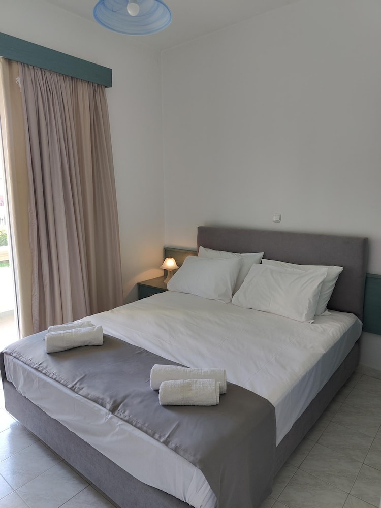 Lefteris APT Near Ialysos Beach photo 2