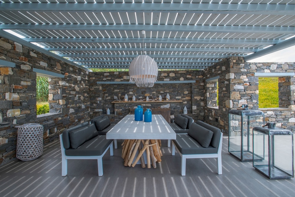 Aelia Paros Villas