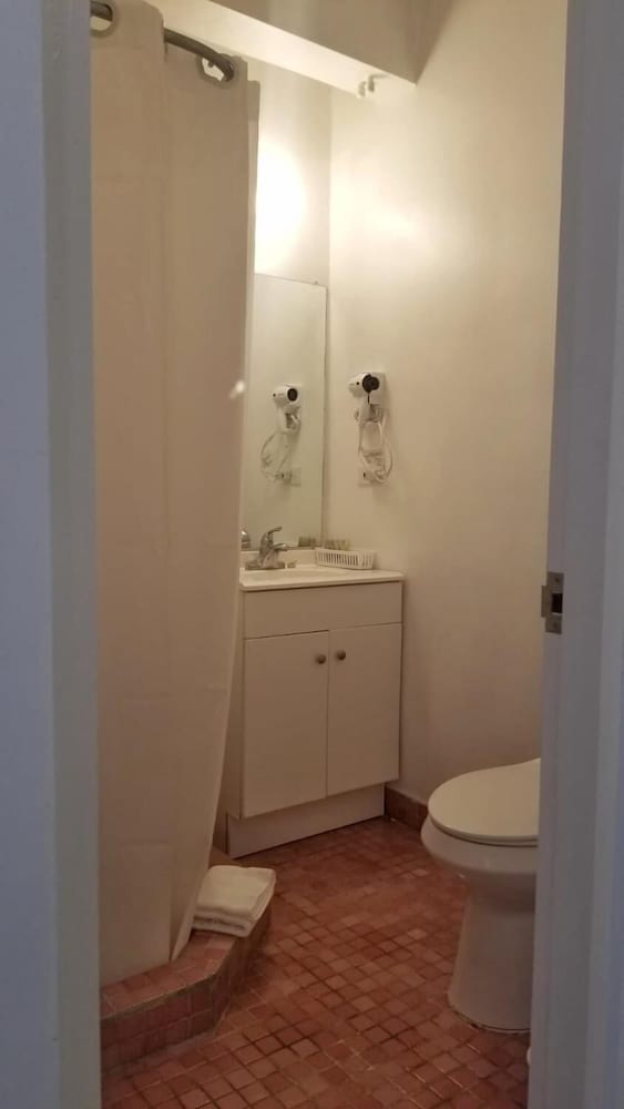 Aibonito Hotel 209