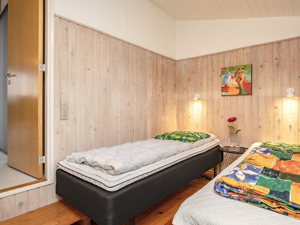 6 Person Holiday Home in Oster Assels view 3
