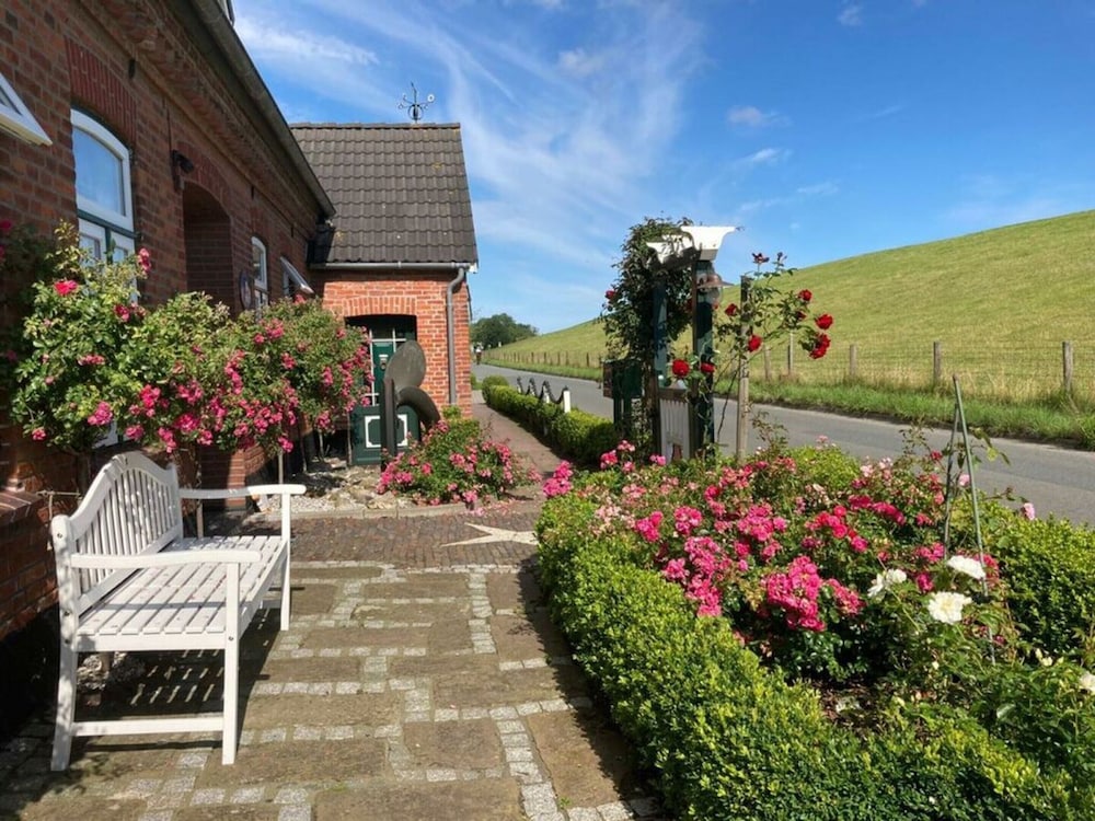 Apartment in Castelletto di Brenzone