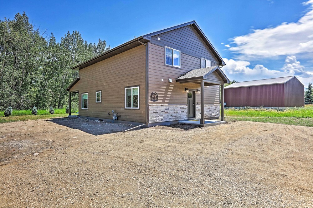 Red Lodge Retreat w/ Creek Access + Fire Pit! view 5