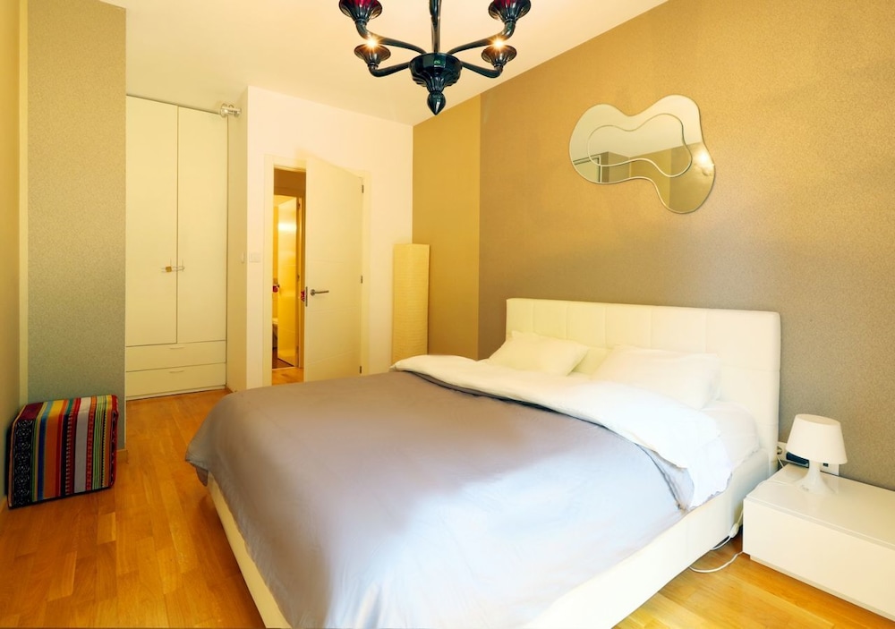 Apartment Nightingale view 2
