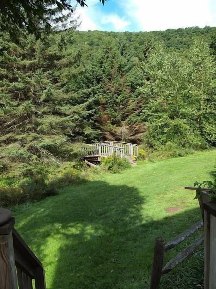 Cold Spring Lodge