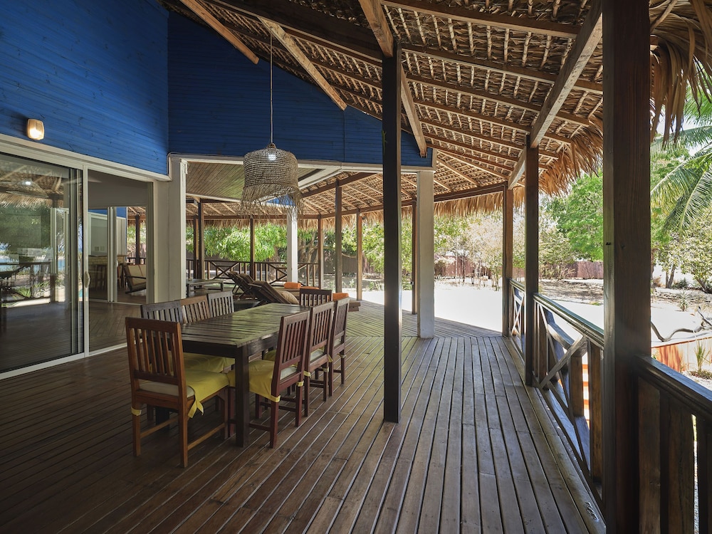 Antsanitia Resort
