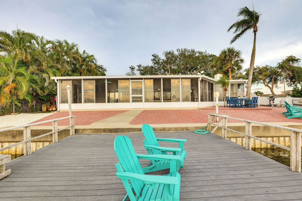 Ocean View, Pool & Boat Dock: Indian Rocks Retreat