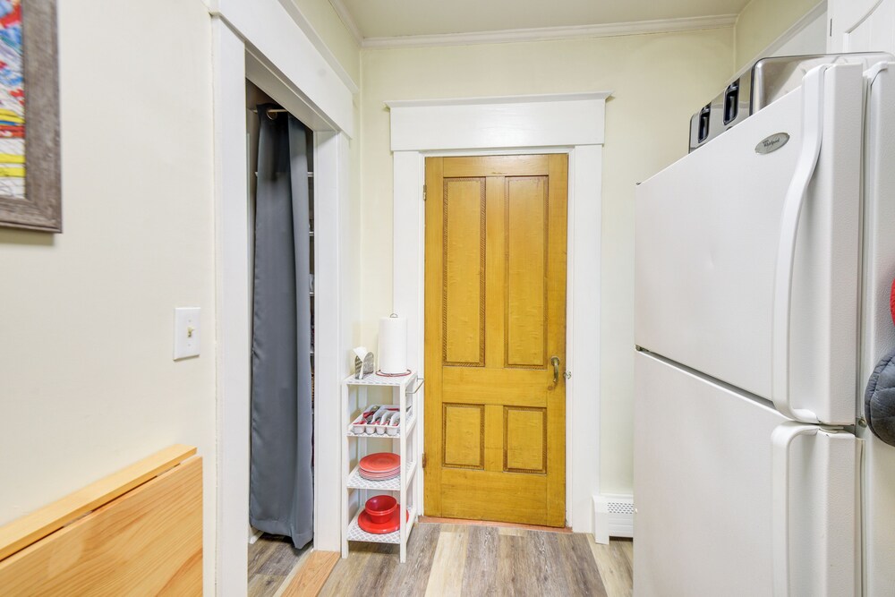 Kennebunk Apartment w/ Local Beach Access! - Property Image 10