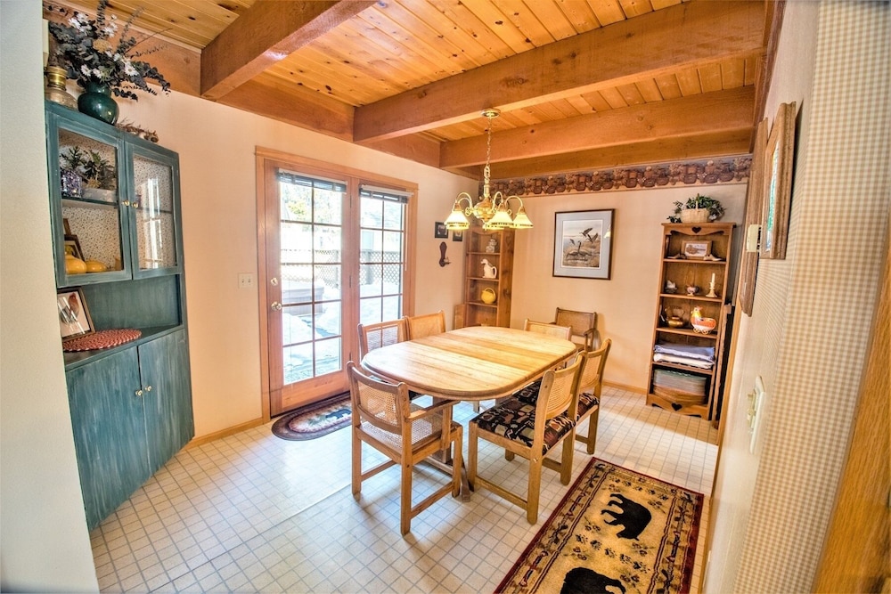 Mt Adams 6 2 Bedroom Home