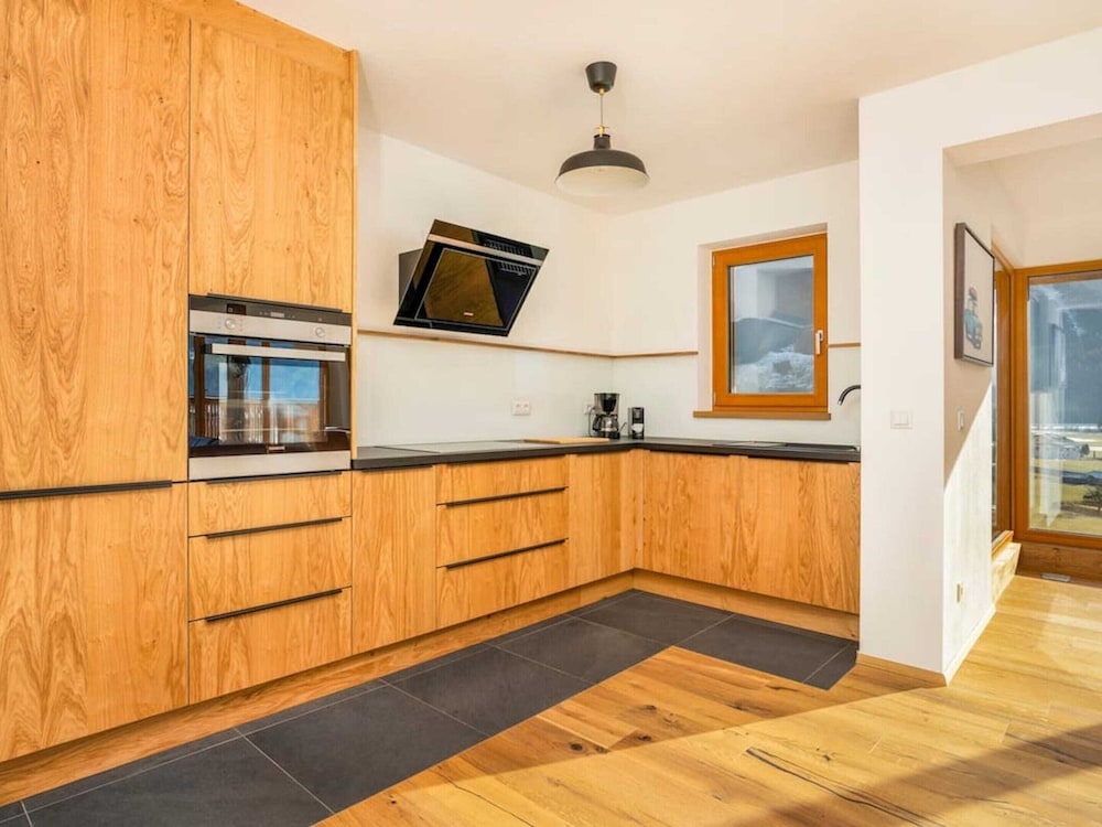 Exclusive Chalet With Sauna and Glacier View