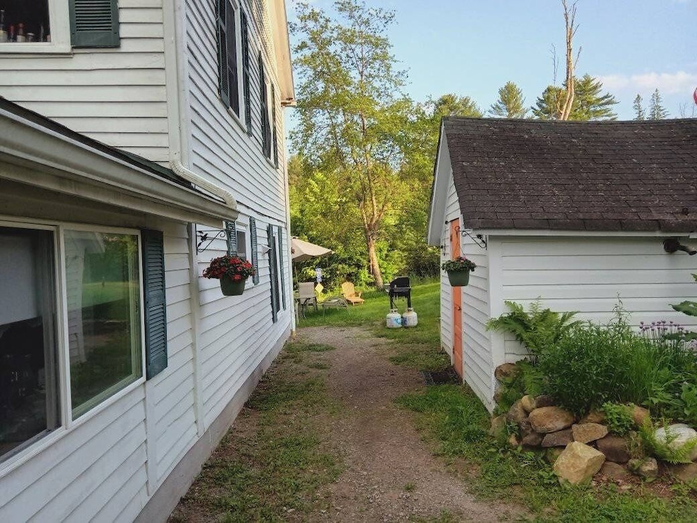 10 Mi To Gore Mountain: Home In Adirondack Park 5 Bedroom Home