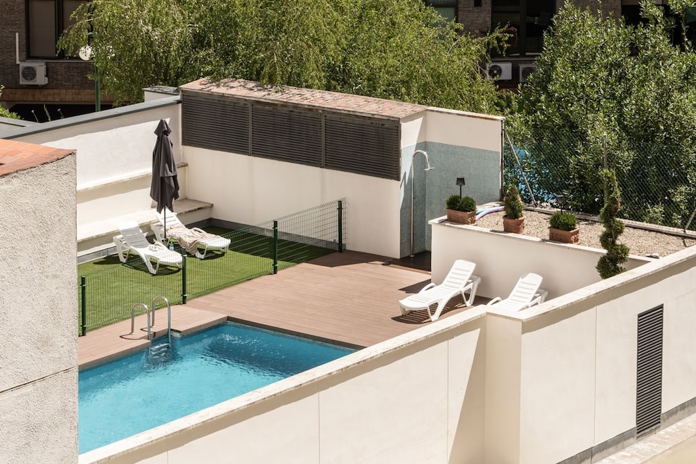 Gaeta - 1 Bedroom and Shared Pool in R os Rosas